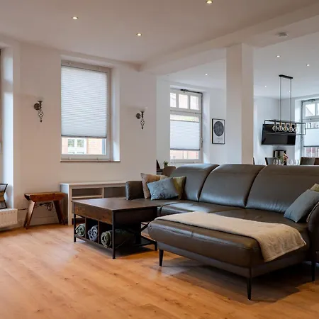 Luenebase Loft - Traum Zwischen Altstadt Und Appartamento
